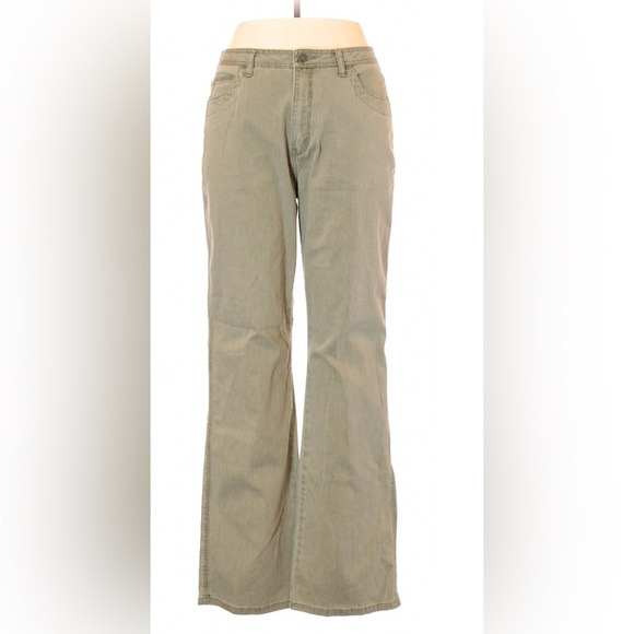 Chico's Denim - Chico Denim pants in light green. Chico Size 2 =Size 12